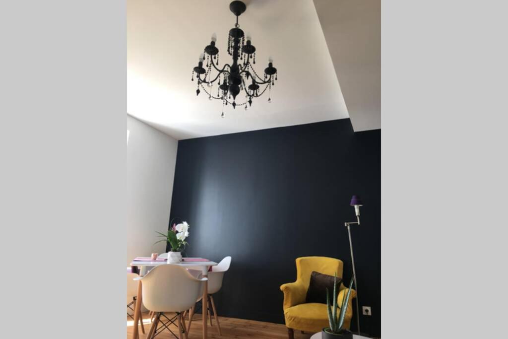 Appartement De Caractere Avec Terrasse. Λα Ροσέλ Εξωτερικό φωτογραφία